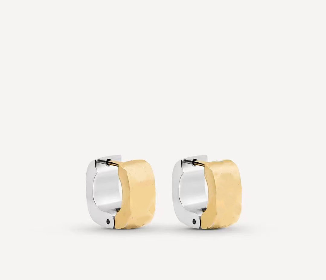 

2023 gold and silver hoop earrings. Fashion brand pattern luxury earring designer for women. Wedding party bridal gifts designer jewelry high quality aretes