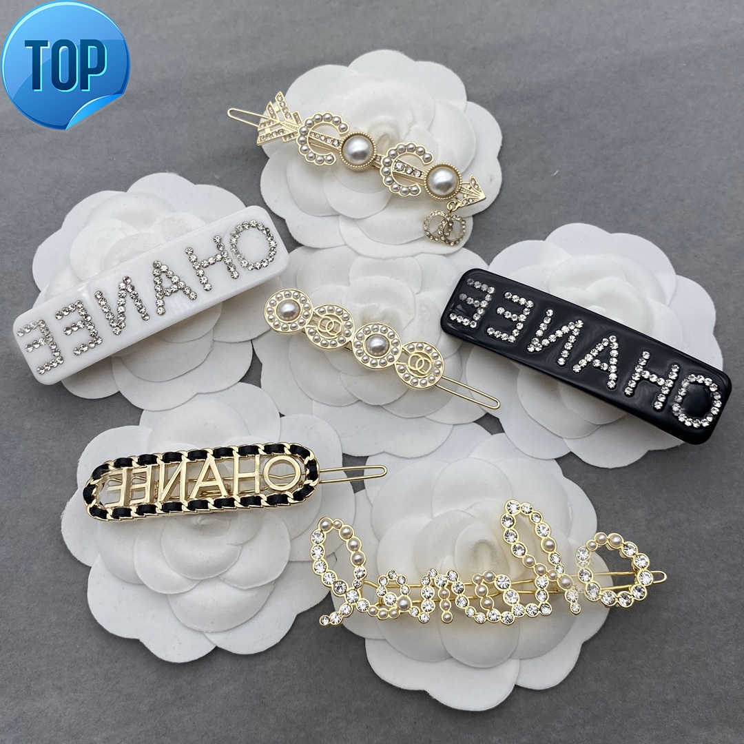 

2022 New Crystal pearl Letters Women Hair Clips Barrettes charm lady classic designer hair Jewelry fashion Accessories