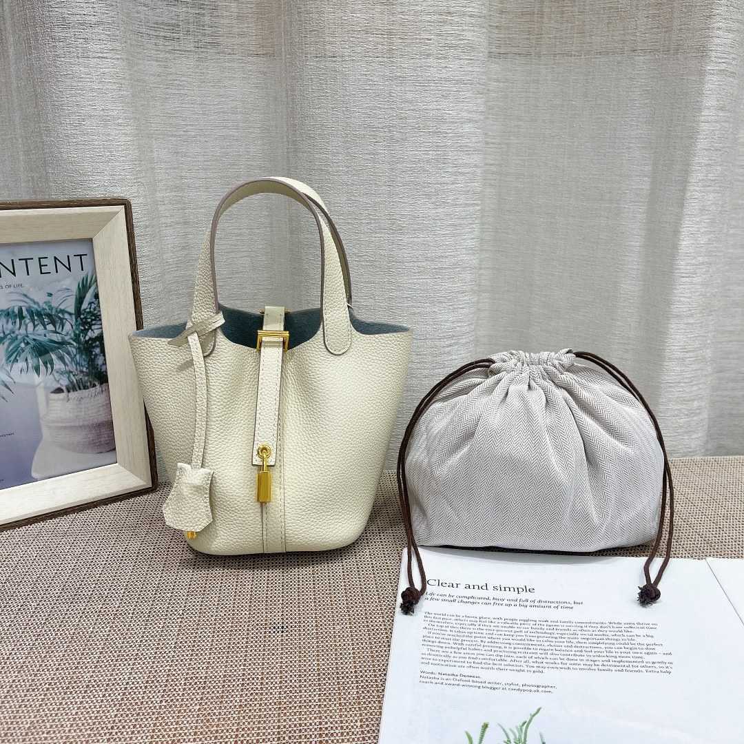 

H bag Designer Original 2023 new mini vegetable basket bucket bag lychee pattern head layer Togo Leather Mini Handbag, Raspberry powder