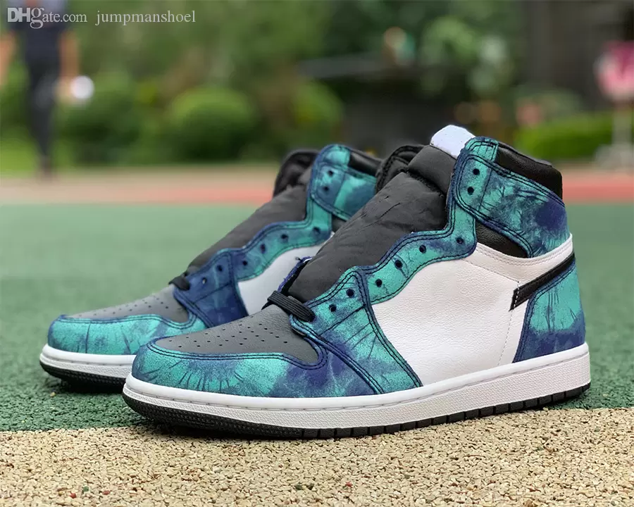 

2023 Mens 1 high OG basketball shoes Jumpman 1s Tie-Dye men women White Black Aurora Green Sneakers trainers With Box, White black green
