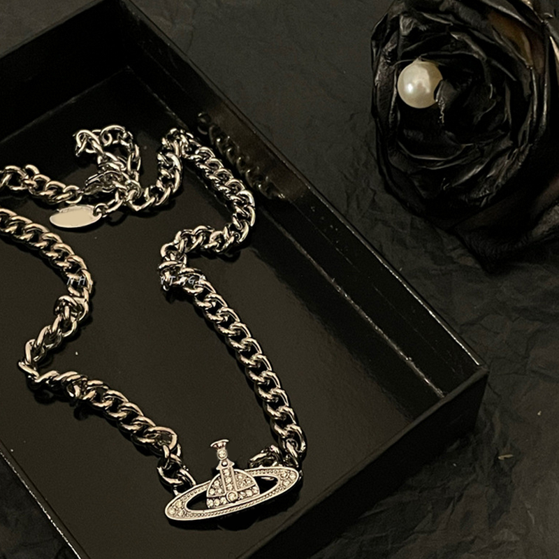 

Crystal Planet Cuban Chain Pendant Necklace Saturn Choker Necklace for Gift Party