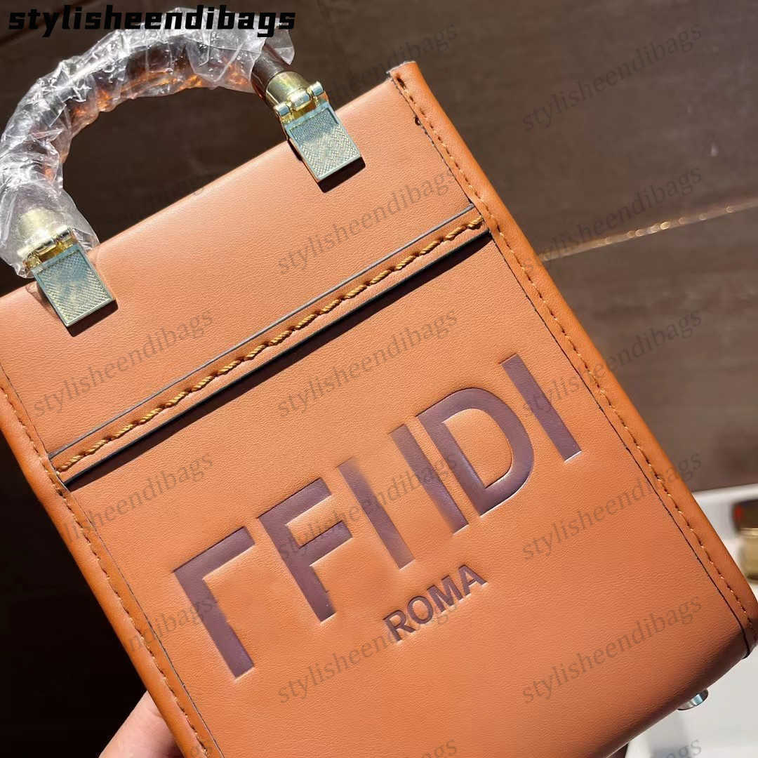 

Top Quality Women's Fashion Shoulder Bags Designer Female Protable Handbags Casual Crossbody Bags Famous Designer Cortical Alphabet Shoulder Top Quality 0309/23