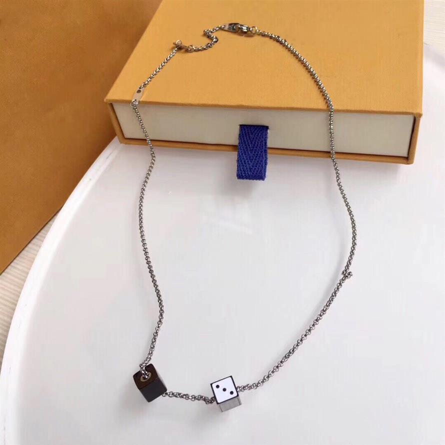 

Designer Necklace Plated Screw Jewelry Love Clavicle Chain with Rose Gold Platinum Simple and Fashion Woman Love236Y