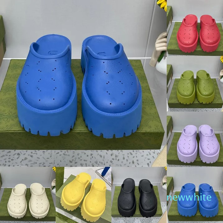 

Interlocking Hollow Platform Sandals For Womens Ladies Chunky Sole Thick Bottom Triple Black White Green Rubber Foam Designer Slides Sliders Fashion Luxury Shoes