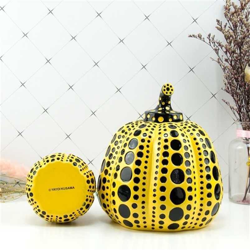 

Pumpkin Kusama Yayoi Artist Modern Sculpture Polka Dot Art home interior Decorations office arts wedding christmas 220117261i