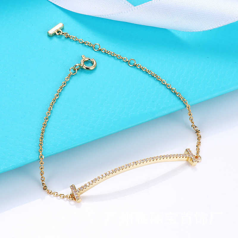 

5BXA T home full diamond smiling face bracelet 18K rose gold smile fashion niche ins design sense female jewelry