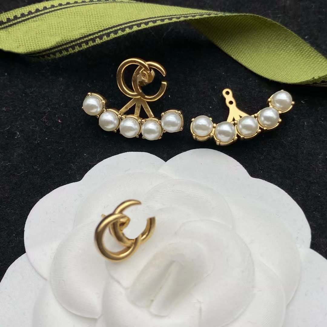 

Fashion adjustable rhinestone drop charm luxury earrings. Classic brand logo in brass. women designer earrings. Senior aretes designer jewelry