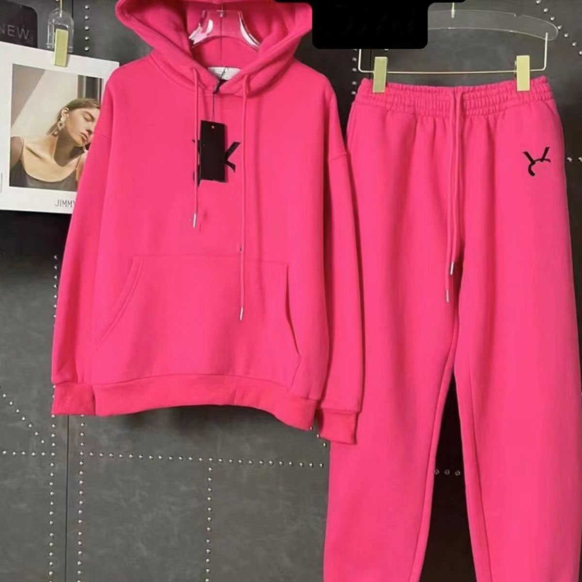 

23ss Designer brand tracksuit winter new high quality plush thick hood set Hooded sweater set womens clothing a1, Black