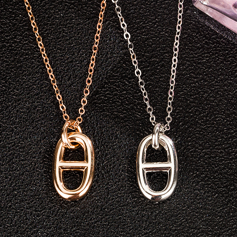 

S925 Silver Cute pig Nose Necklace Simple Pendant Senior light luxury letter clavicle chain