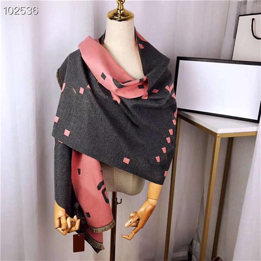 

Whole 2021 Warm and Comfortable high quality popular selling scarf wool letter scarf without box194i