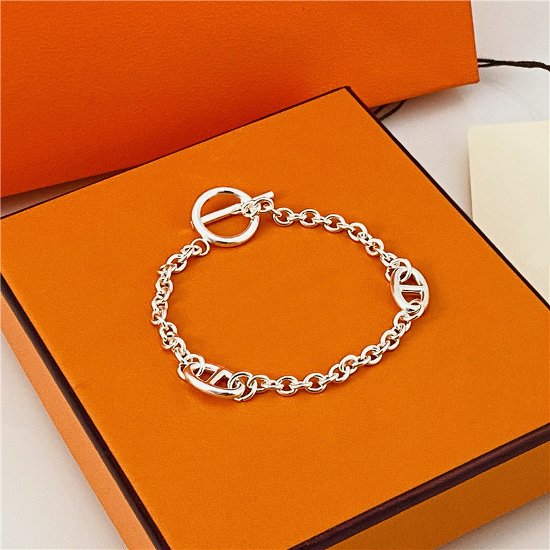 

Classic fashion Bracelets Bangle Pig nose Titanium steel designer for women men luxury jewlery gifts woman girl silver wholesale not Fade