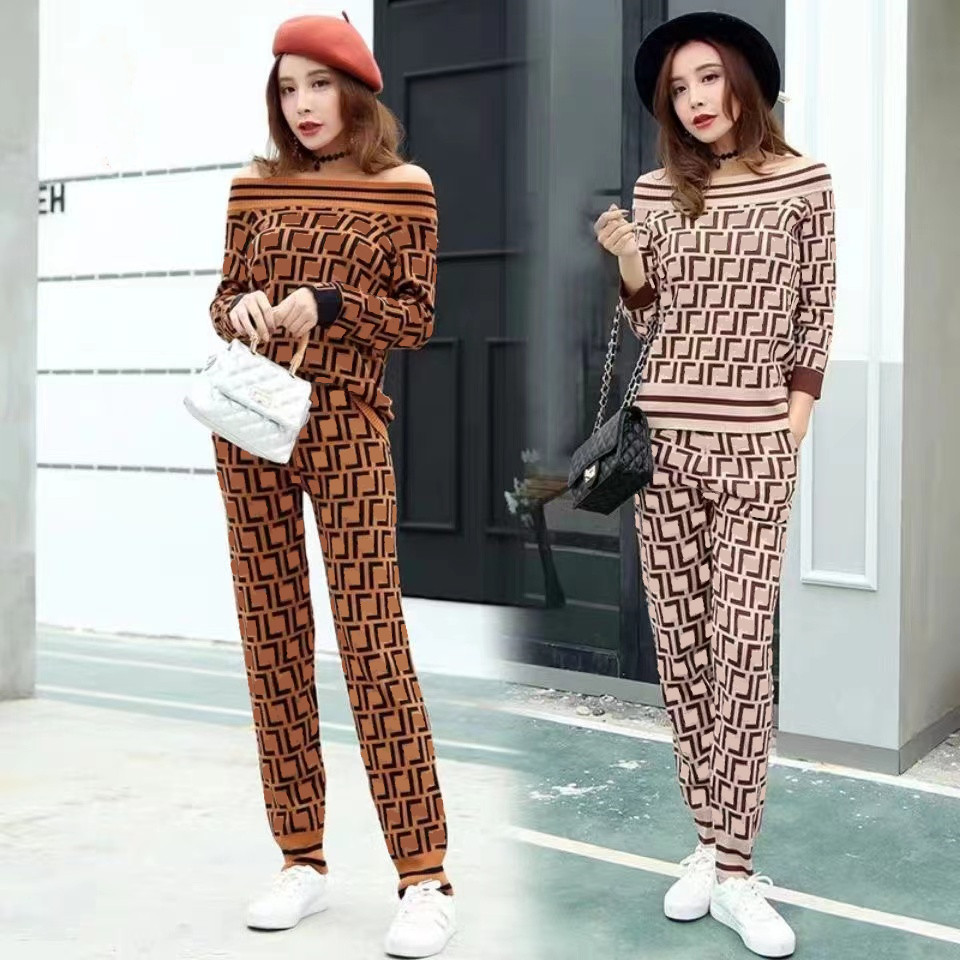 

High-quality Sets Designer Full Alphabet Print Women' Two-Piece Pants Fashion One-line Shoulder Resort Style Long-sleeved Top & Bunched Foot Trousers, Khaki