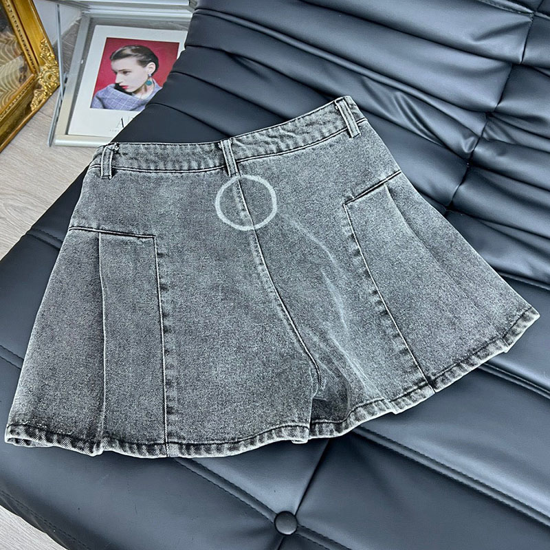 

2023 Women' Shorts Luxury Designer Women Letter Solid Black Denim Shorts For Summer Lady Casual High Waist Loose Mini Shorts Fashion New, Gray