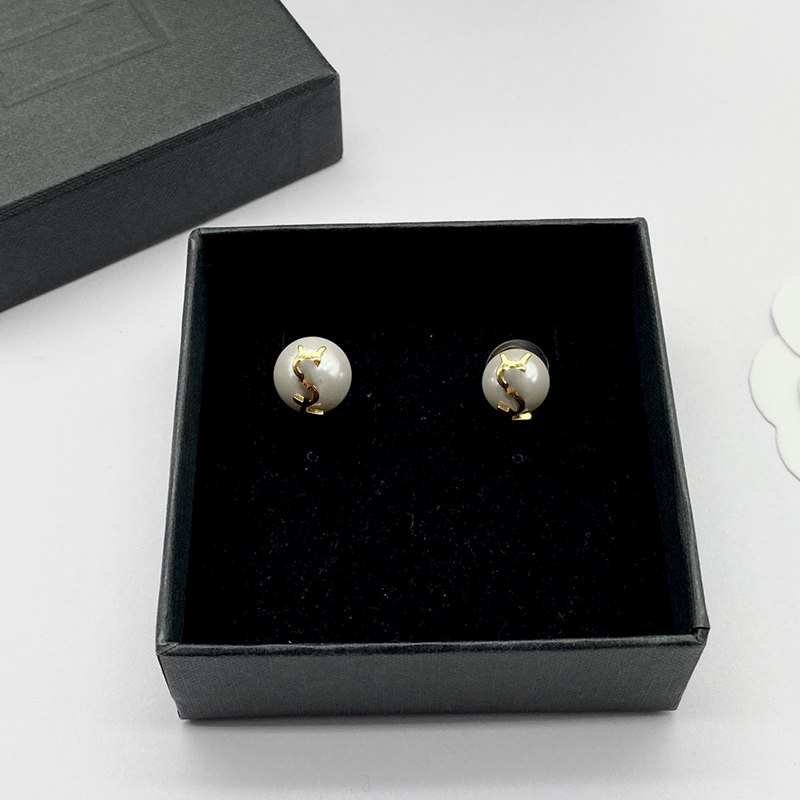 

Luxury Designer Earring Stud For Women Mens Earrings Gold Sliver Letter Y Pearl Ear Studs Boucle Hoop Jewelry Accessories Wedding 2303071BF