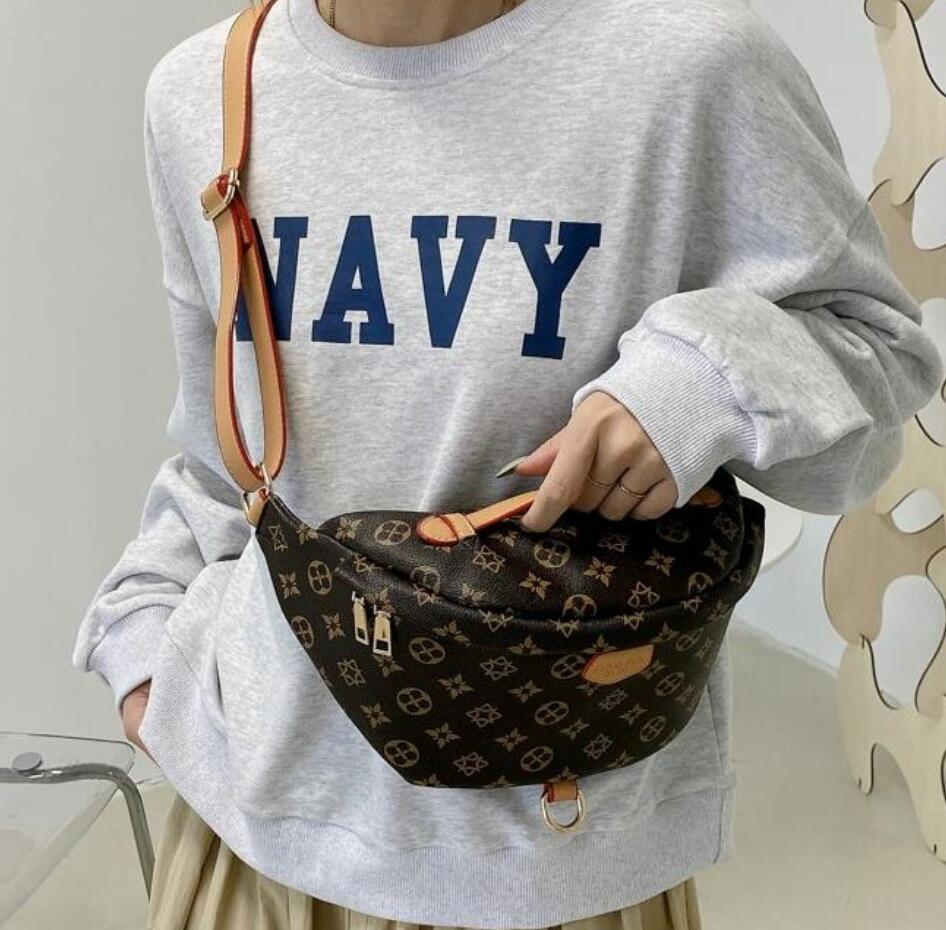 

5A original Luxurys Designers Shoulder Bags Bumbag Cross Body Genuine leather fashion Belt Bag tote woemns purse pocket handbags free Fanny, Brown