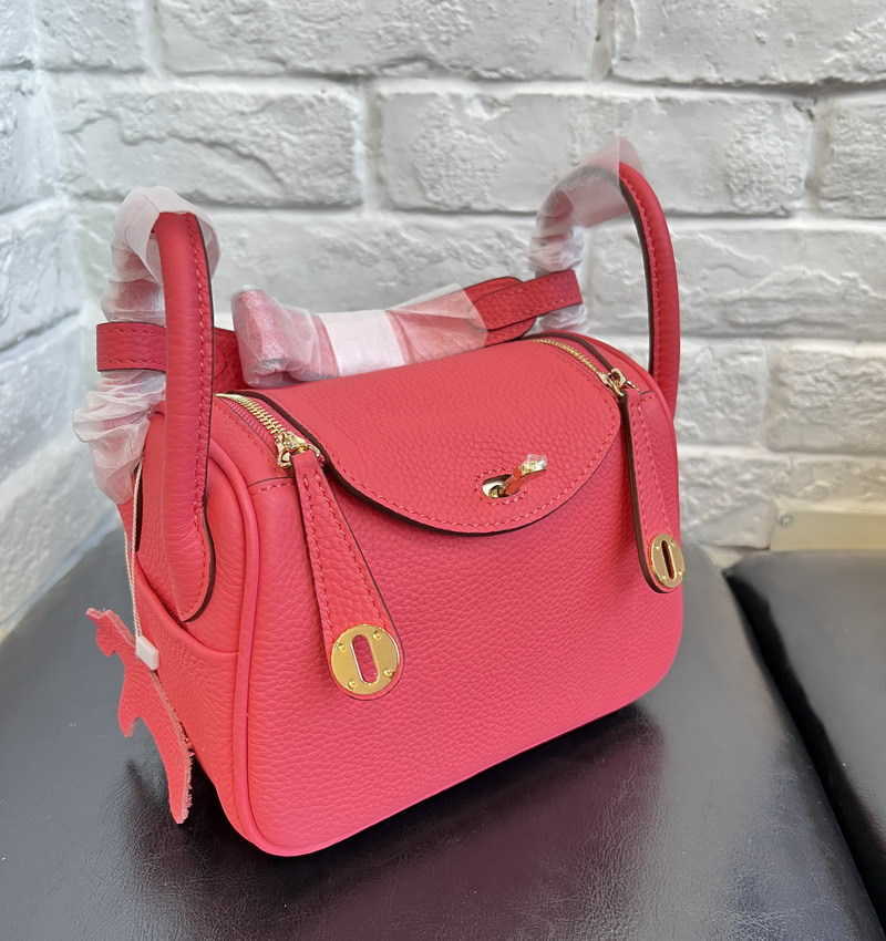 

Designer Original Luxury 2023 Bags new h family shrunken leather head layer cow Lindys bag doctor medicine box portable shoulder women's 12 TWJX, Chicken yellow