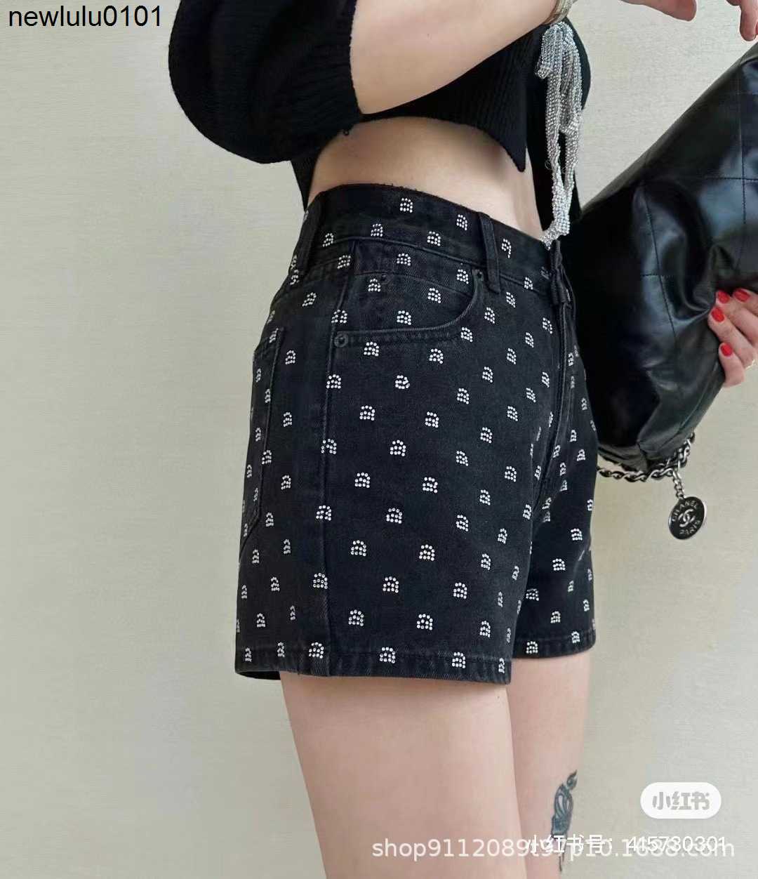 

AW 23SS designer new wonmen Early Spring New King Version Fashion Style Reducing Diamond wang Waist Jeans Casual Shorts, Black top version