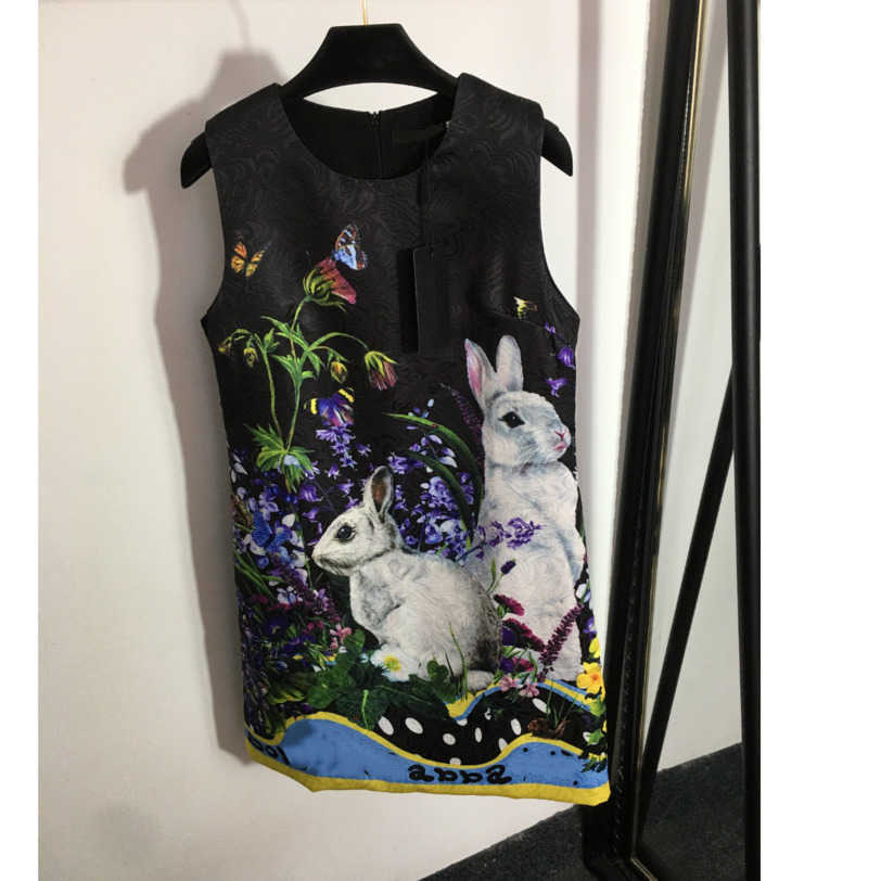 

23ss women Designer Brand dress Bunny print tank dress Round neck zipper skirt Summer High quality womens clothes a1