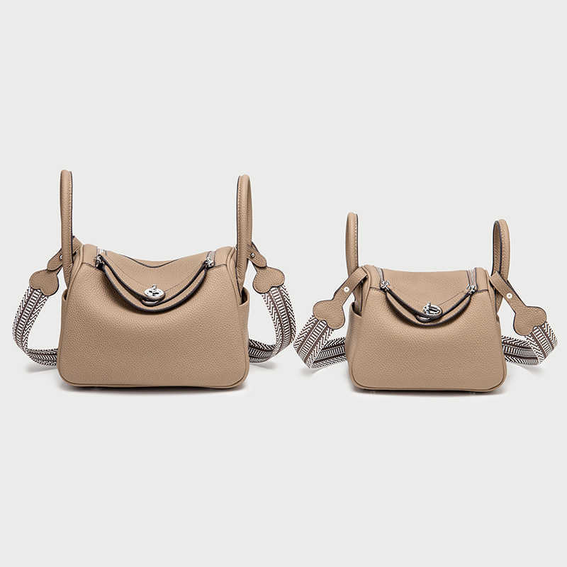 

2023 Luxury Bags Original Designer new Lindys bag underarm fashion versatile pillow large capacity one-shoulder portable doctor 1 ZKI3, Elephant grey large