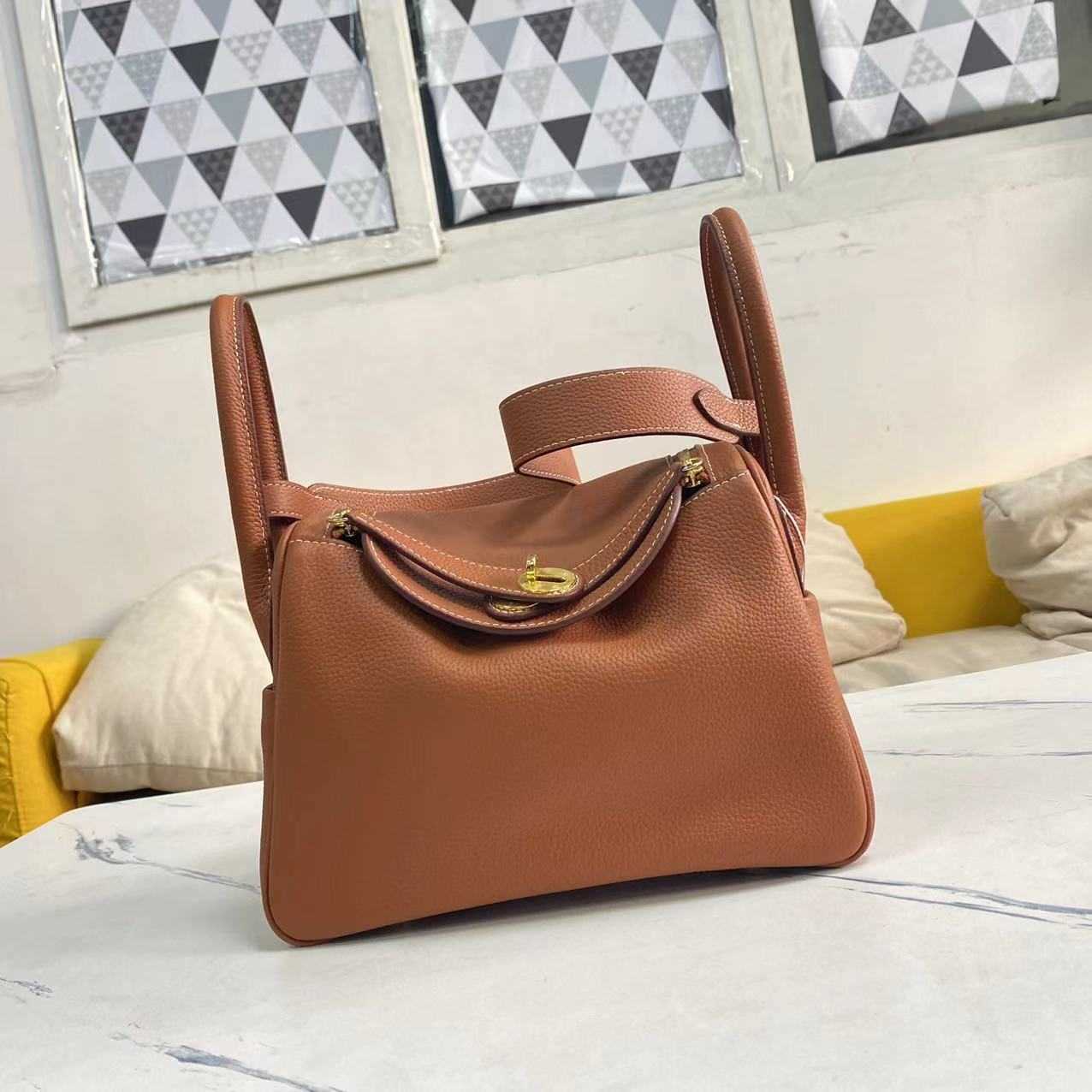 

Bags Original Designer Women's Luxury bag 2023 new Lindys's head layer cow leather doctor's Lindys women's togo medicine YC7H, Black - topcoat togo