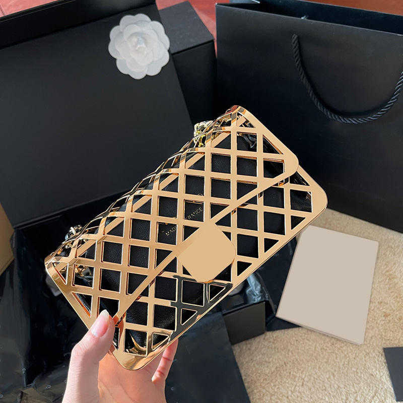 

Womens Gold Metal Classic Mini Flap Bags Hollow Out Vanity Cosmetic Case Matelasse Chain Crossbody Shoulder Turn Lock Designer Handbags Outdoor Sacoche Purse 20CM, Box