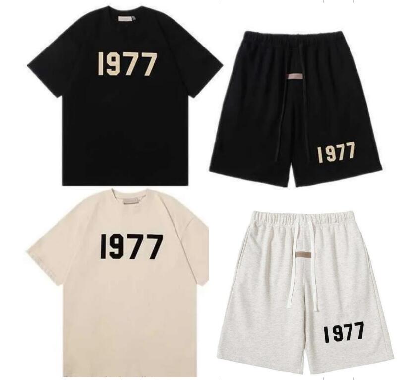 

Designer Essential 1977 Mens Tshirts Tracksuits Printed Casual Sports Suit High Street Loose Short Sleeve T-shirt Men's And Women's Fashion Shorts, Cu11
