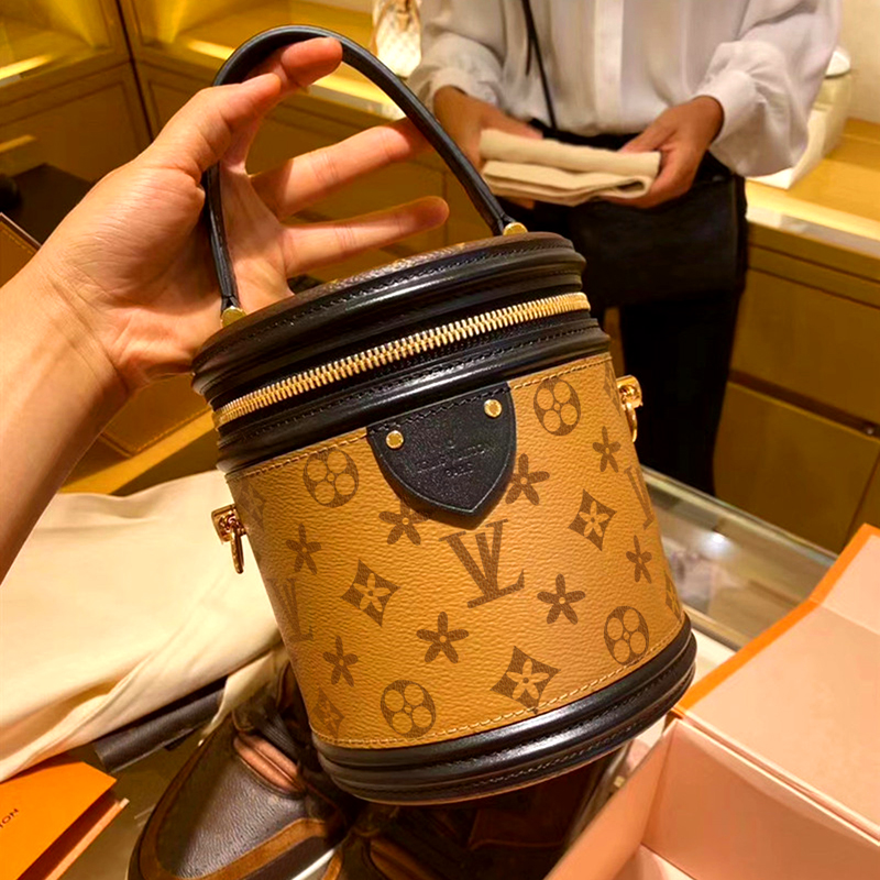 

M43986 Fashion Women Shoulder Bags PU Leather Brand letter louise viuton Brown flowers Messenger Bag Purse Ladies vutton Cannes Handbags Tote Wallet, Yellow