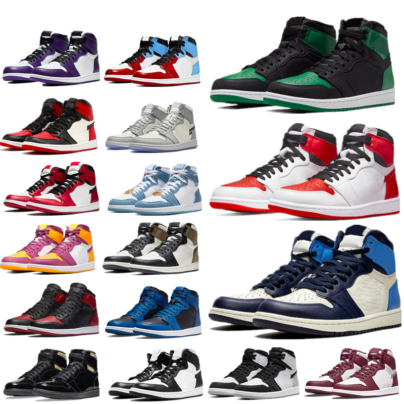 

1 High Basketball Shoes Atmosphere 1s Black Toe Bred Patent Brotherhood Brown Basalt Cactus Jack D1or Stage Haze Hyper Royal Bio Hack Twist Designer Sports Sneakers, Light smoke grey