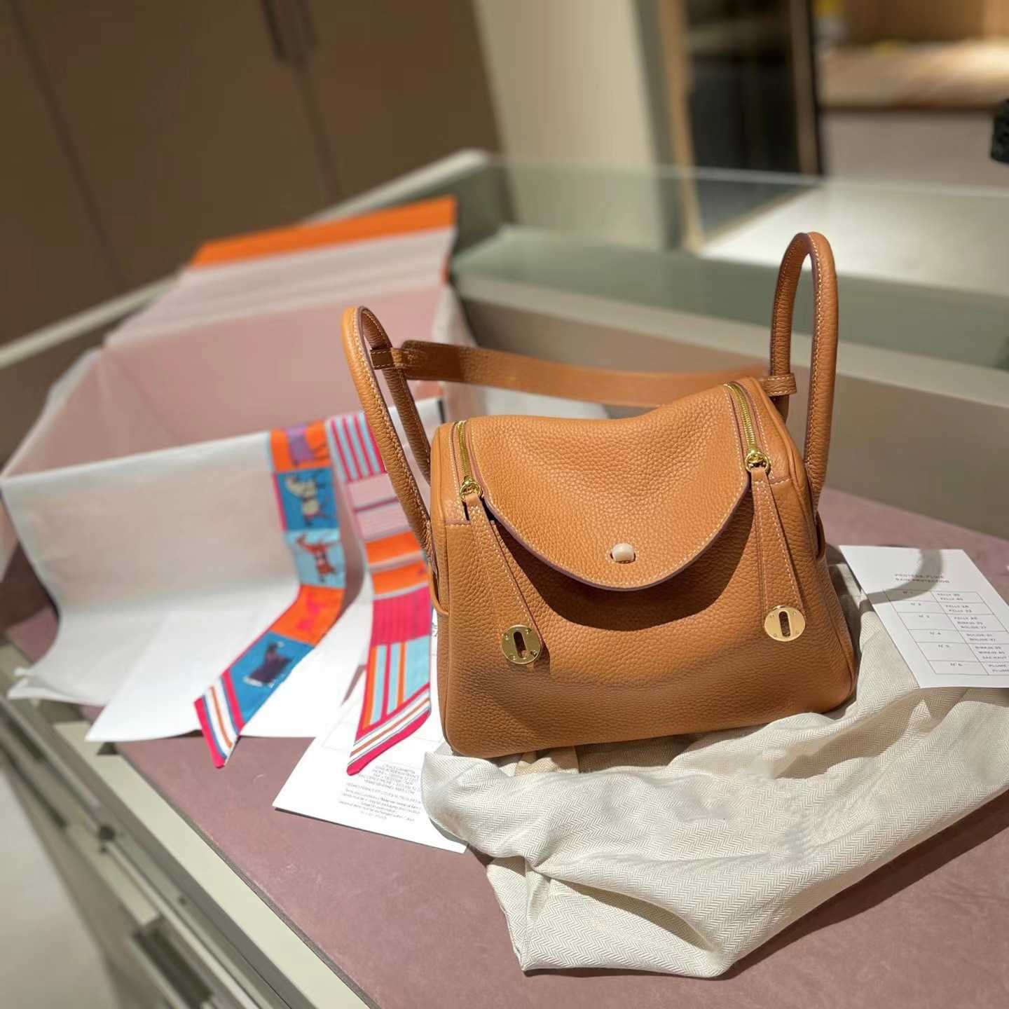 

Bags Original Designer 2023 Luxury new TC cow leather classic Lindys 26 real bag doctor's portable one-shoulder cross-body women's 3T6J, Elephant grey (add scarves randomly)