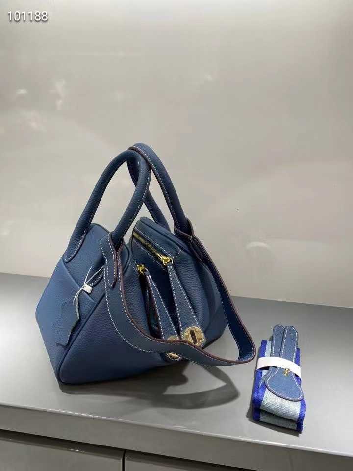 

Bags Original Designer 2021 Luxury new lychee Lindys bag mini leather women's doctor's hand one shoulder portable pillow 7 XXJN, Orange large