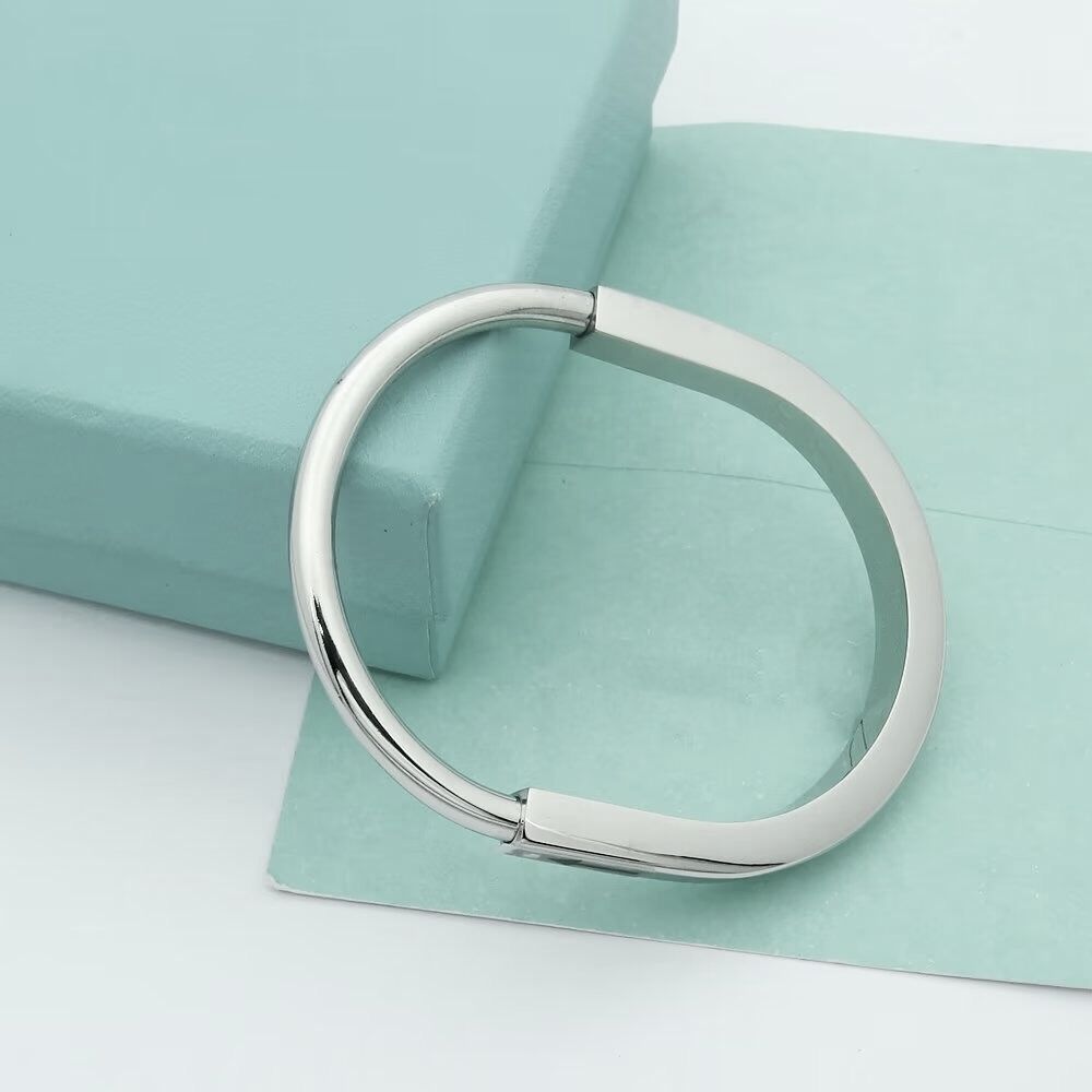 

Titanium steel Bangle designer Lock Bracelet silver rose gold Bracelets for women jewelry with velvet bag