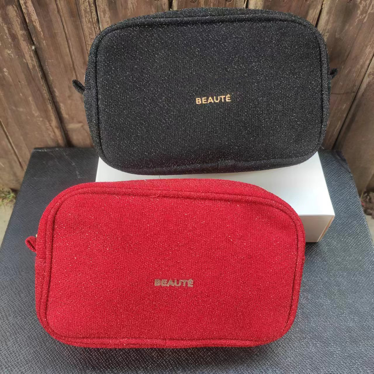 

fashion zipper shinning material bag elegant C beauty cosmetic case makeup organizer with gift box, Black