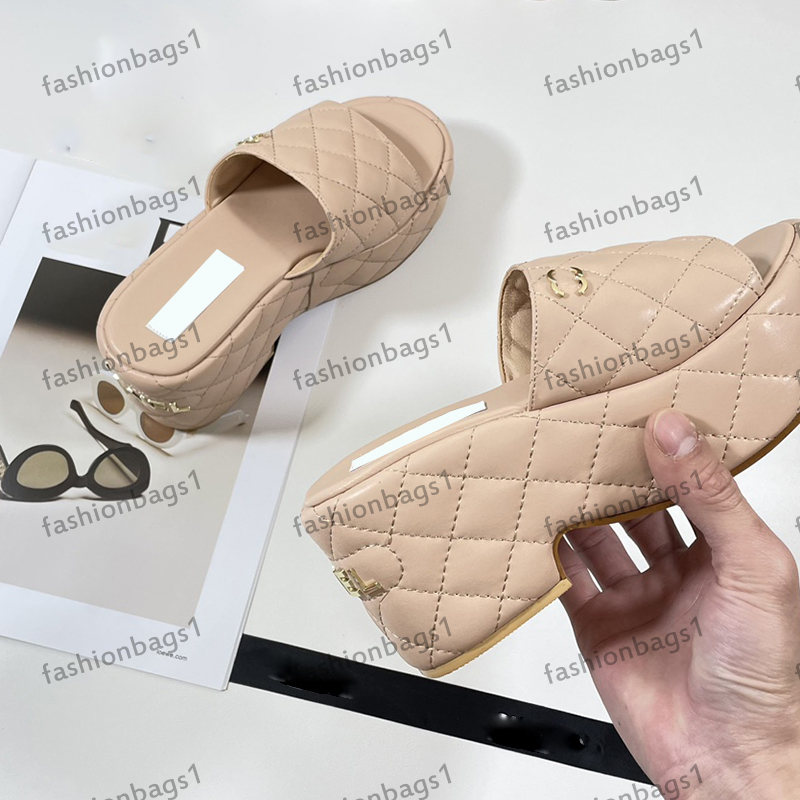 

Classic Womens Platform Sandals Platform Slippers Pure Leather Beach Shoes Hardware Metal Buckle Rubber Casual Shoes Fisherman Shoes Party Banquet Brand Designer, Box