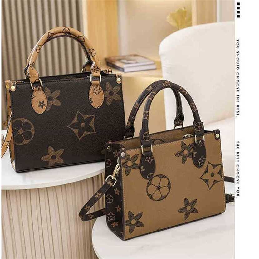 

handbag 2023 Fashion women's bag leather quality Handbag Old flower women's Shoulder Messenger printed large capacity Tote Bag, Khaki5