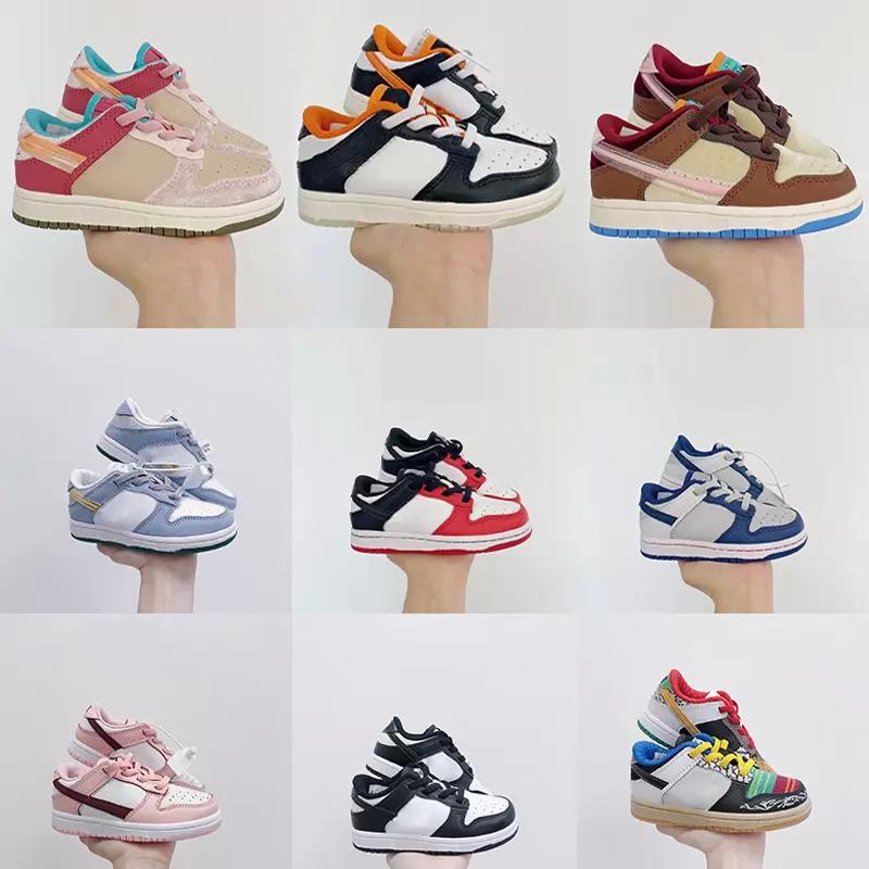 

Kids Shoes Dnuk SBS Low Retroes White Black 75th Anniversary Chicago Pink Foam Halloween City Market Social Status Free Lunch Strawberry Cho, #9