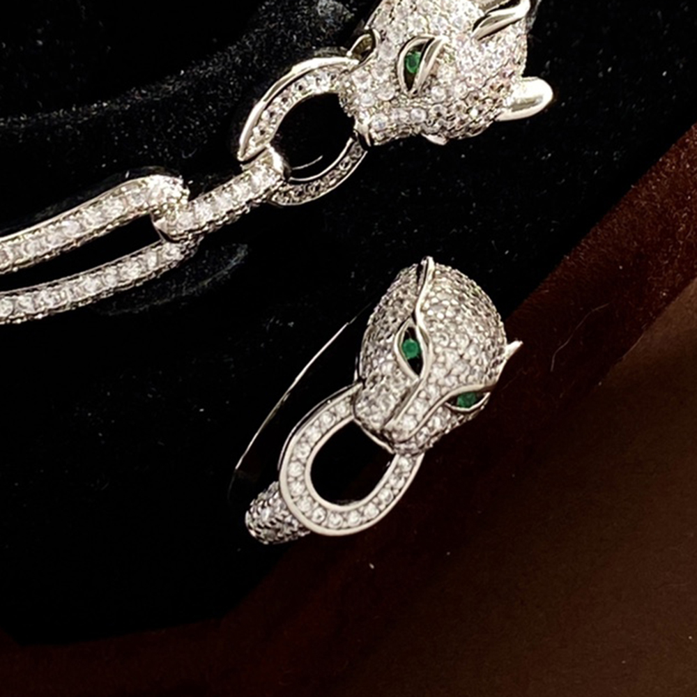 

Panthere ring for woman designer for man diamond Grandmother Emerald Yellow Brass highest counter quality official reproductions classic style premium gifts 017