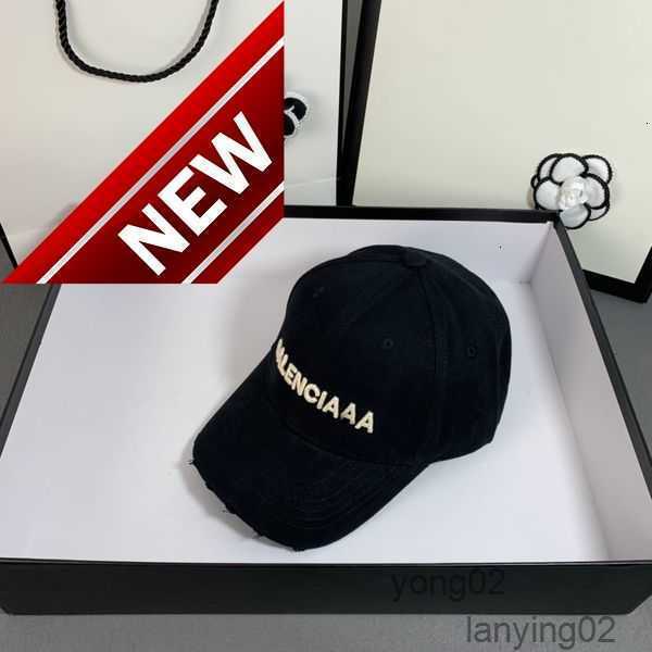 

Ball Caps Couple Sports Designer Women Fashion Hole Casquette Outdoor Sunshade Warmth Letter Embroidery 3d Capnn71, Pink
