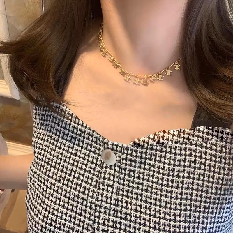 

CEL1NE TRIOMPH round necklace New in Luxury fine jewelry chain necklace for womens pendant k Gold Heart Designer