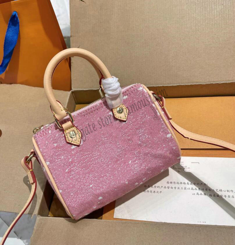 

Luxury designer Shoulder bag Nano denim pillow Boston Bags Women mini handbag Speedys Fashion Crossbody Purse bag luxurious Backpack tote bages Messenger, 01