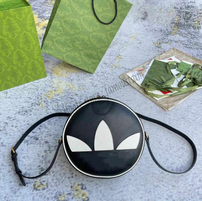 

Round Interlocking G chian Blondie Shoulder bag handbag Designer women Crossbody Bags lady luxury leather bags Gold toned hardware, 04