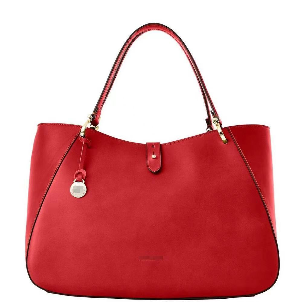 

Designer bag New fashion design practical large capacity single shoulder bag handbag, Red