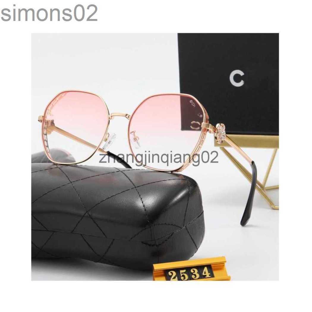 

Designer Channel Sunglass Cycle Luxurious Fashion Sport Sunglasses Men Women Vintage Baseball New Camellia Casual Versatile Anti UV Summer Round Glasses