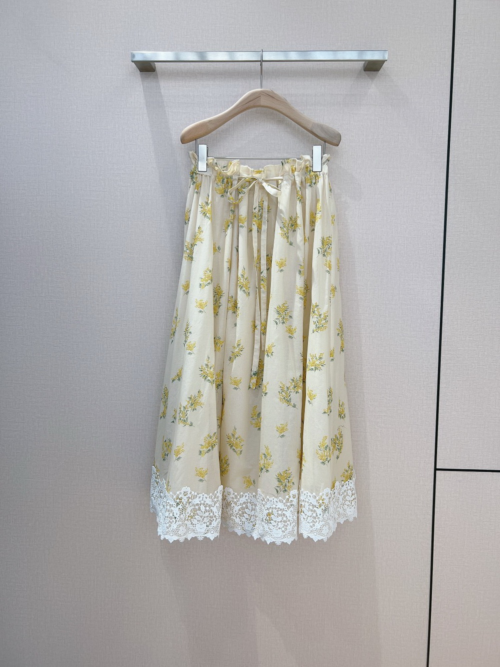 

fashion band 2023 summer exquisite vintage skirt, Yellow