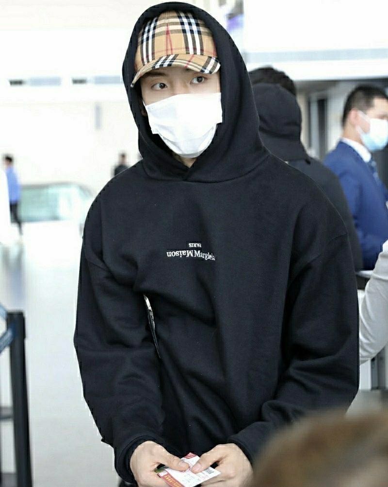 

margiela margiela men's hoodie MM6 flip embroidered letters LOGO loose hoodie women's models, White