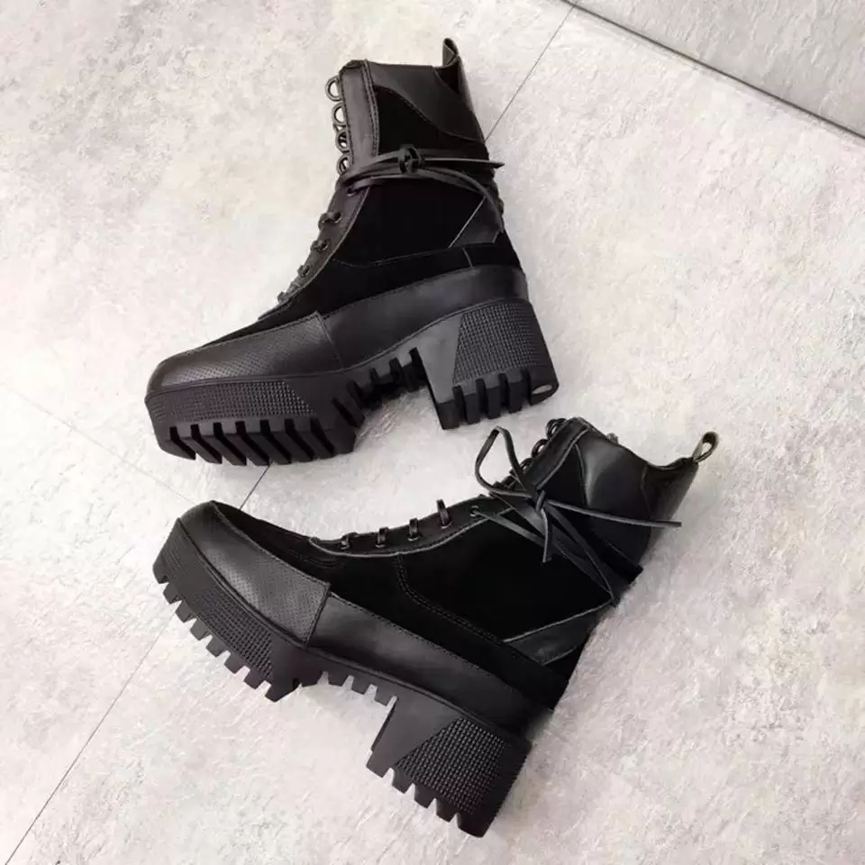 

Women Boots Luxurys Designers Shoes Thick bottomed autumn winter muffin short barrel Martin Knight Factory footwear size 35-42