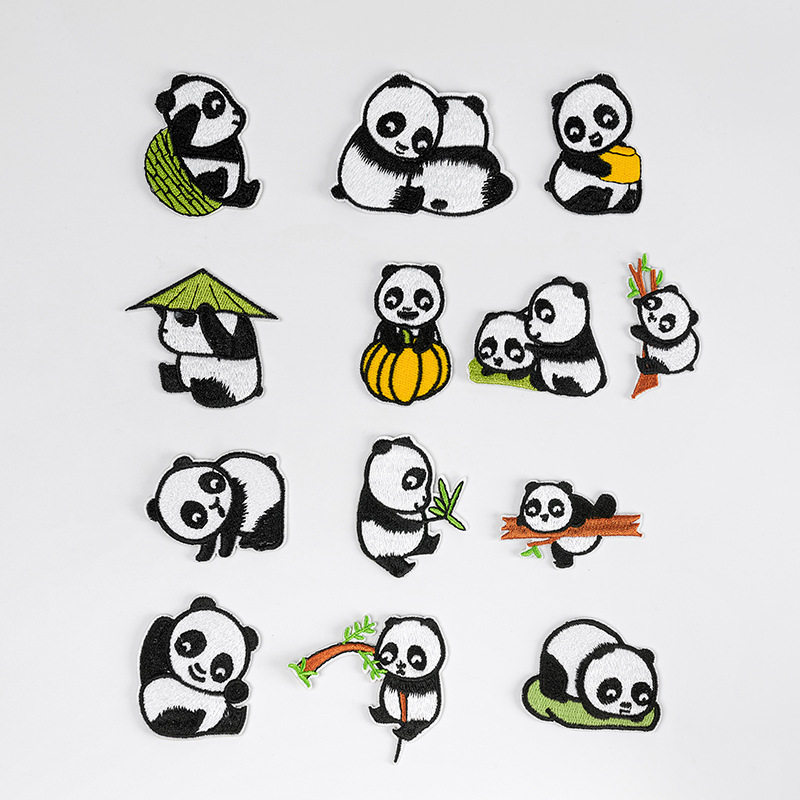 

Notions Cute Panda Delicate Embroidered Patches Decorative Animal Iron on Patch Sew on Applique for Clothes Jeans Dress Hat Arts Crafts