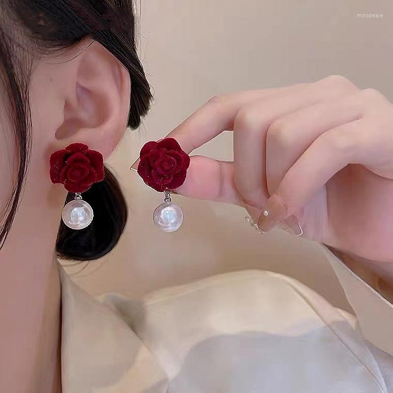 

Stud Earrings Charm Red Rose Earring For Women Girls Japan Korea Trend Pearl Flower Bride Jewelry Wedding Accessories Gifts