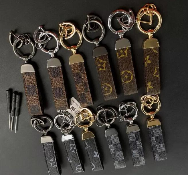 

Luxury keychain Cartoon Dog Pattern PU leather Car Fashion Accessories Key Ring Lanyard Key Wallet Chain Rope Chain