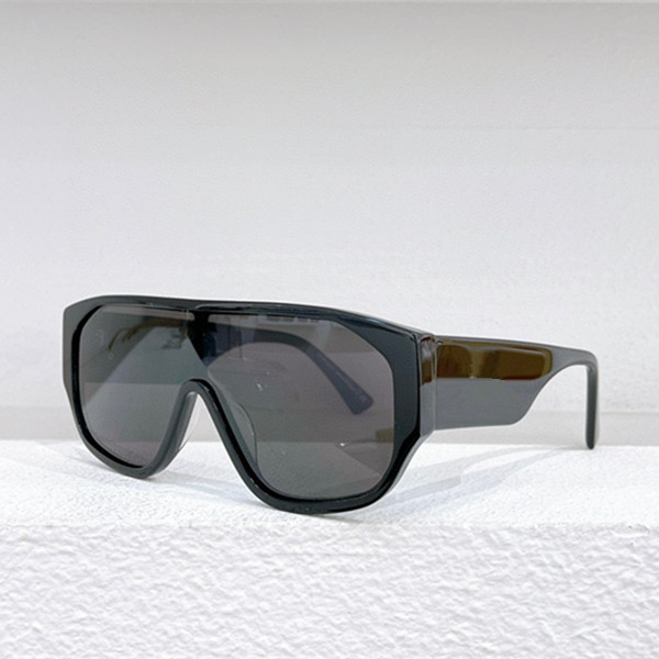 

Summer Sunglasses For Men Women 4692 Style Anti-Ultraviolet Retro Plate Plank Frame Fashion Glasses Random Box