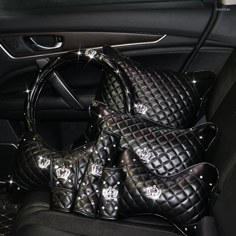 

Steering Wheel Covers Universal PU Leather Car Cover Bling Rhinestone Crystal Set With Crown Accessories